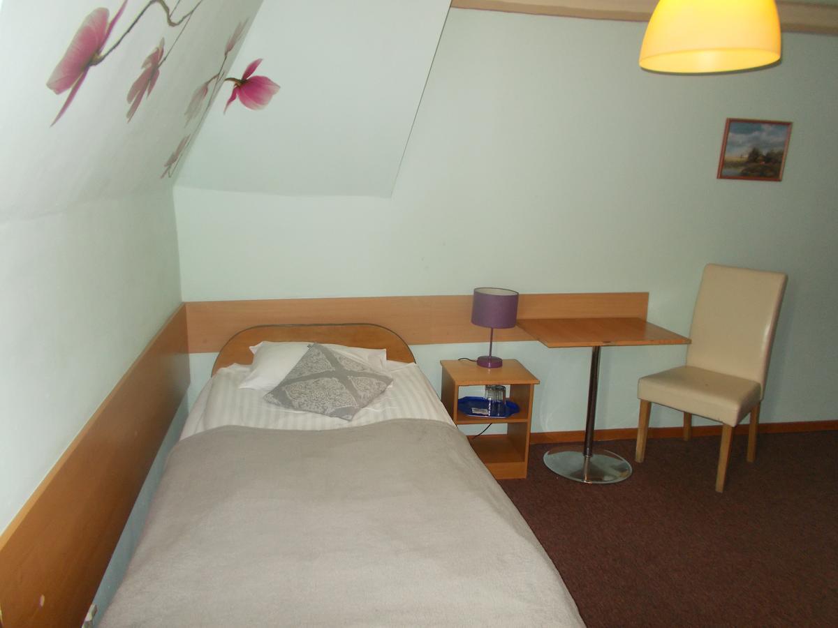 Motel Rezydent Βρότσλαβ Εξωτερικό φωτογραφία