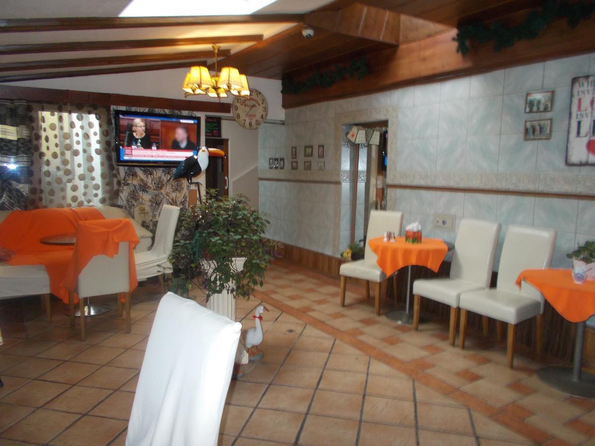 Motel Rezydent Βρότσλαβ Εξωτερικό φωτογραφία