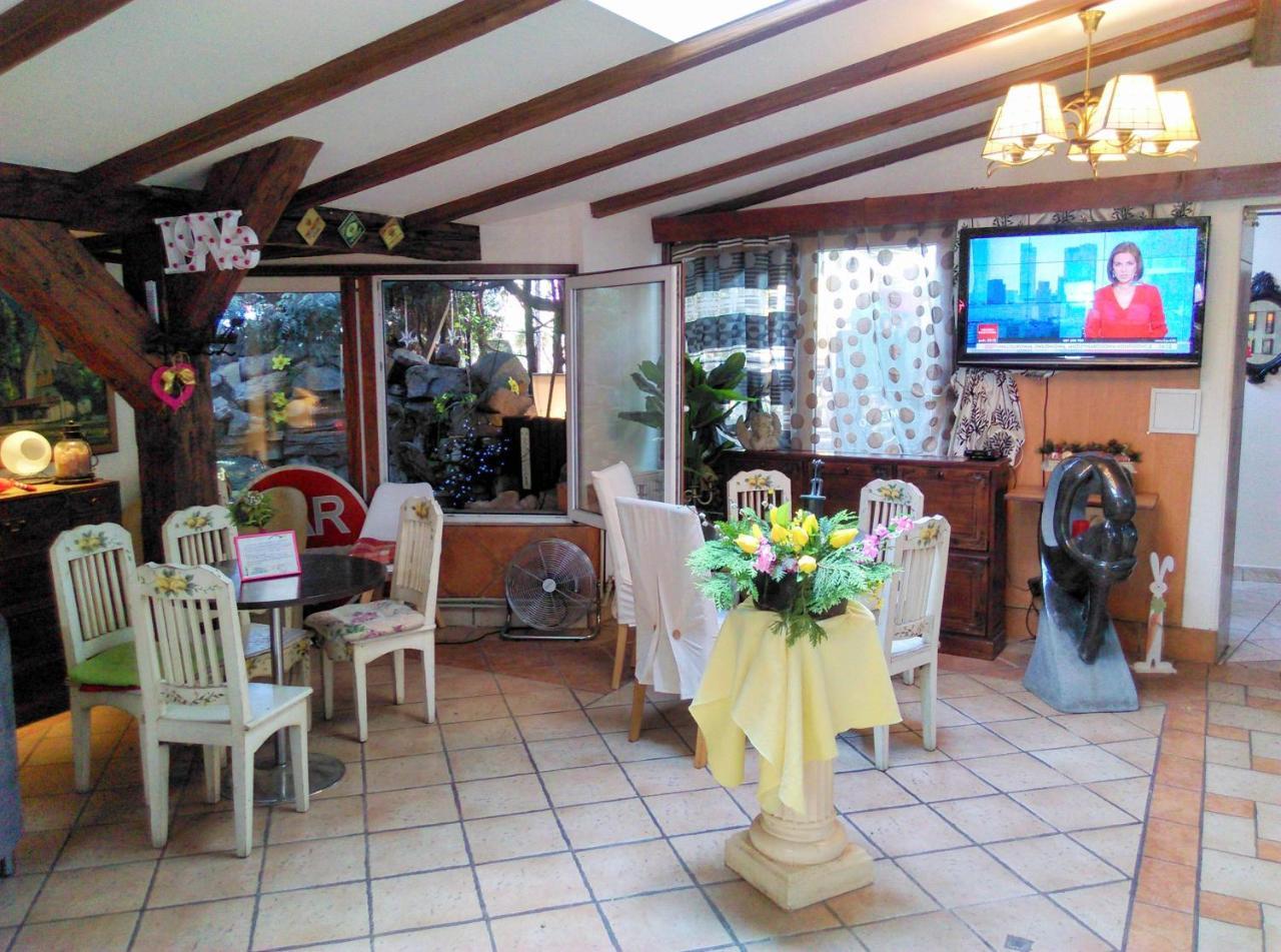 Motel Rezydent Βρότσλαβ Εξωτερικό φωτογραφία