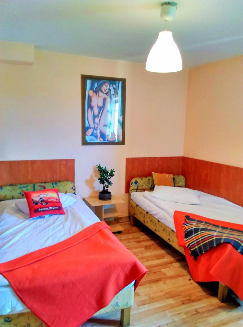 Motel Rezydent Βρότσλαβ Εξωτερικό φωτογραφία